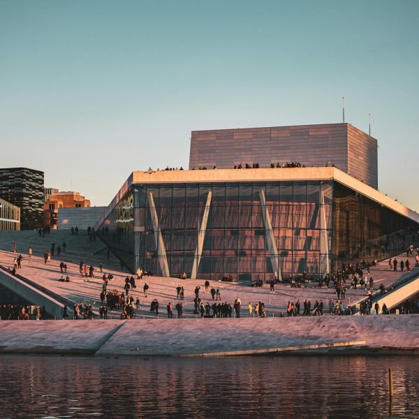 Næringseiendom i form av opera huset ved Oslo s